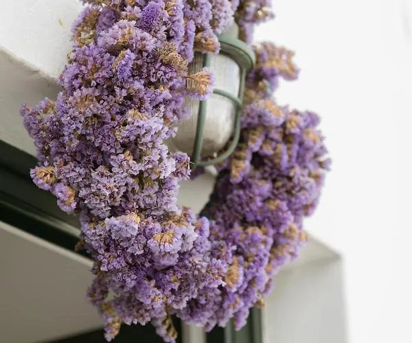 Step Апарт-отель Mykonos Town